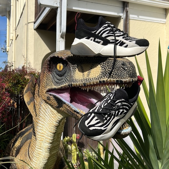 Stella McCartney Eclypse Mesh and Zebra-Print Velvet Sneakers like new!